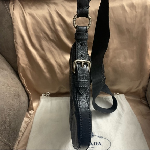 Prada Vitello Messenger Bag - Picture 8 of 15